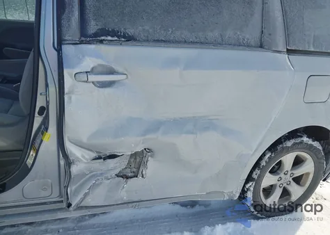 2017 Toyota Sienna Le 8 Passenger из США, поврежденный, VIN 5TDKZ3DC2HS845820